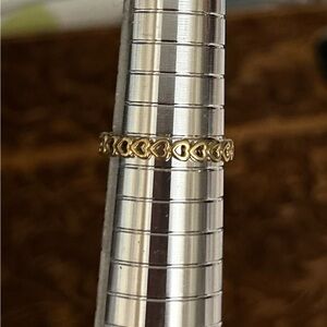 Delicate 14k solid Gold Heart Pattern Women's Ring